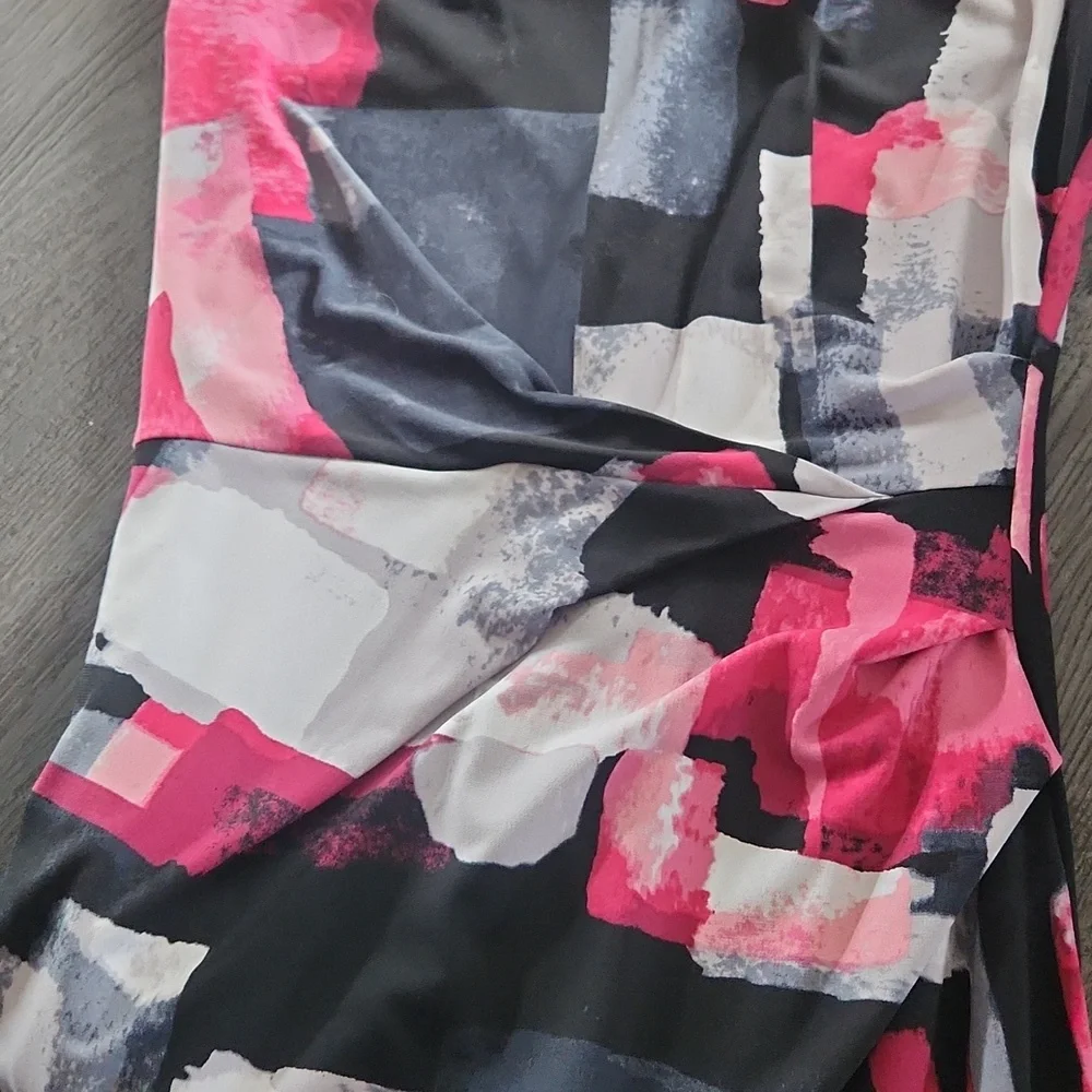 Dress - Picture 4 of 4